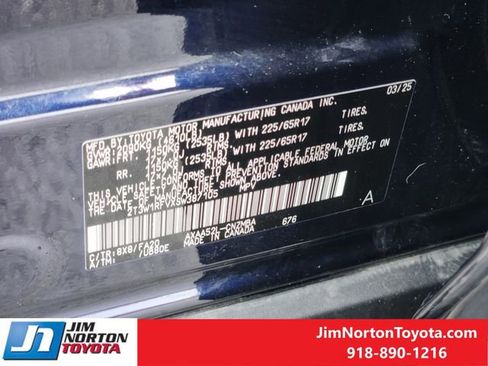 Used 2025 Toyota RAV4 XLE w/ Convenience Package FWD image 33
