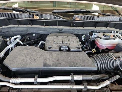 Used 2023 Chevrolet Silverado 1500 LT AWD/4WD image 20