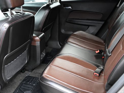 Used 2011 Chevrolet Equinox LT image 12