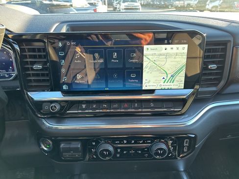 Used 2025 Chevrolet Silverado 2500 High Country w/ Technology Package image 29