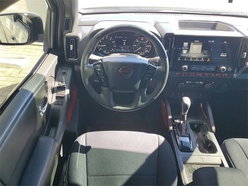 Certified 2025 Nissan Frontier Pro-X w/ Pro Convenience Package image 27