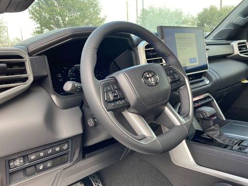 New 2025 Toyota Tundra Platinum image 8