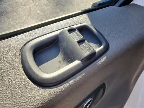 Used 2023 Ford Transit 250 Medium Roof AWD image 7