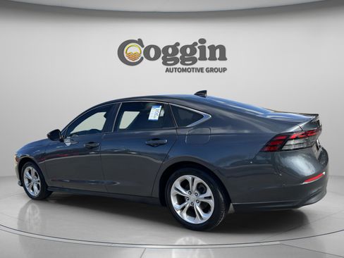 Certified 2023 Honda Accord LX image 4