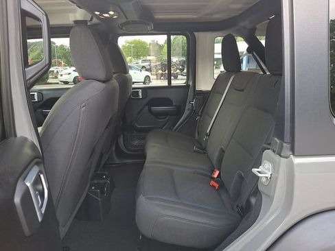 Used 2021 Jeep Wrangler Unlimited Sport AWD/4WD image 12