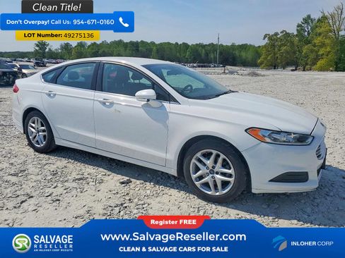 Used 2016 Ford Fusion SE image 5