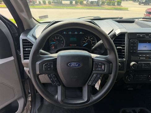 Used 2018 Ford F150 XLT AWD/4WD image 10