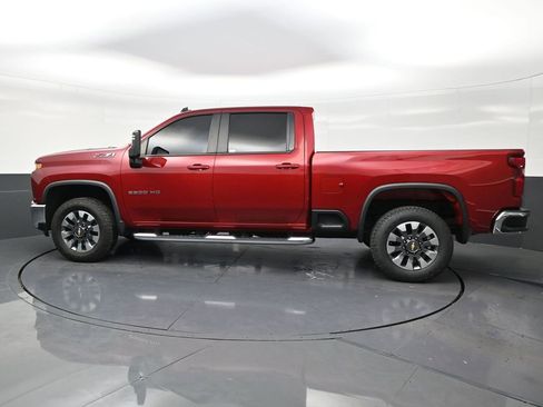Used 2023 Chevrolet Silverado 2500 LT AWD/4WD image 2