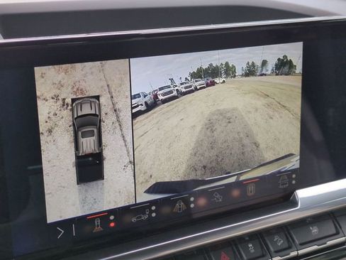 Used 2024 Chevrolet Silverado 1500 LTZ w/ LTZ Premium Package image 17