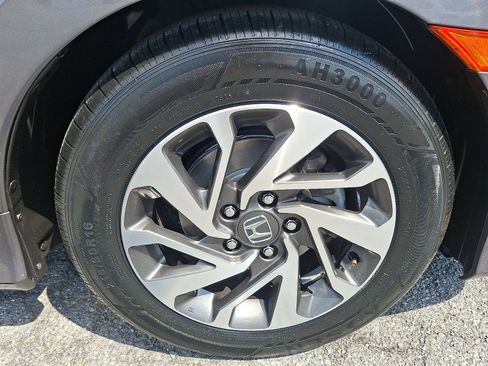 Used 2019 Honda Civic LX image 8