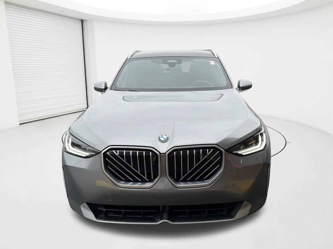 Used 2026 BMW X3 xDrive30i AWD/4WD image 2