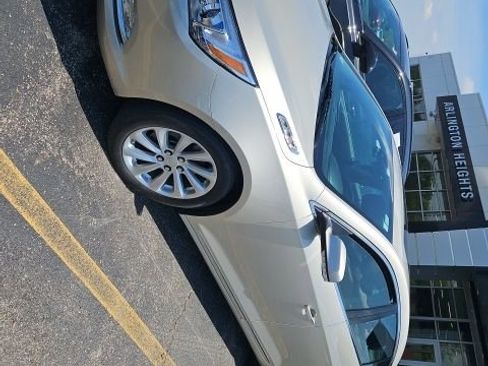 Used 2016 Buick LaCrosse Leather FWD image 5
