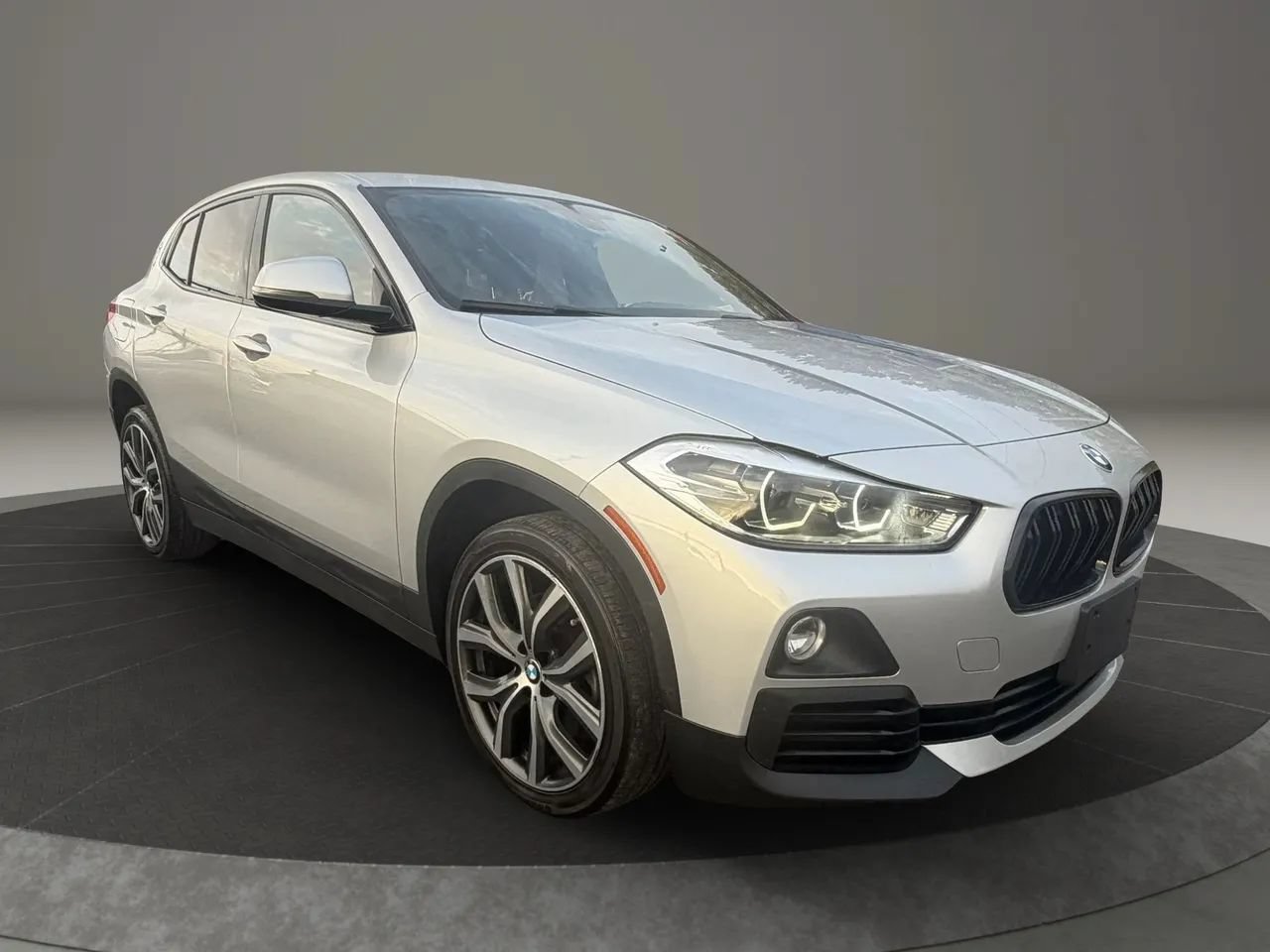 Used 2018 BMW X2 xDrive28i AWD/4WD image 3