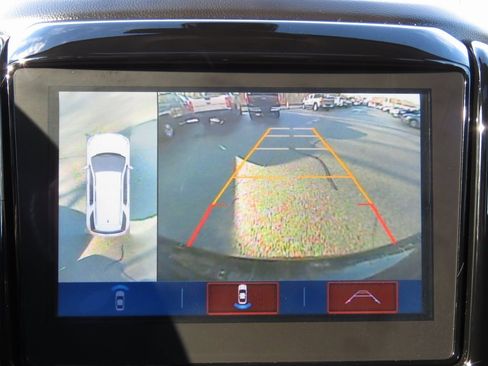 Used 2019 Chevrolet Traverse Premier w/ Redline Edition image 27