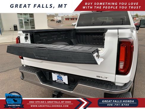 Used 2022 GMC Sierra 3500 SLT w/ Gooseneck/5TH Wheel Package image 10