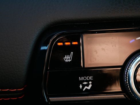 Certified 2024 Honda Pilot TrailSport image 27