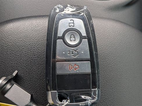 Used 2024 Ford Mustang Coupe image 26