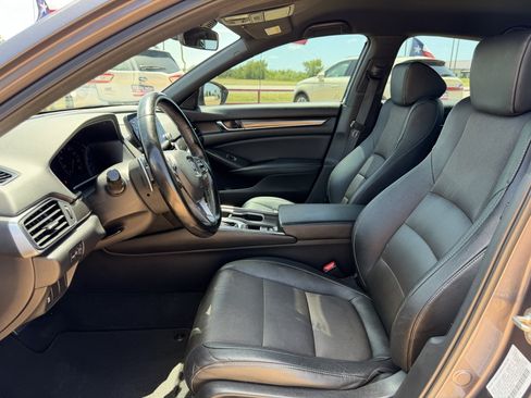 Used 2020 Honda Accord Sport image 14