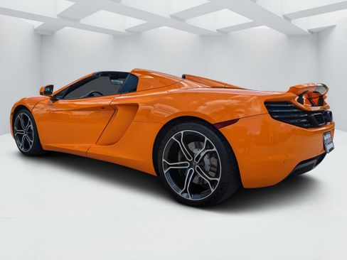 Used 2014 McLaren MP4-12C Spider RWD image 7
