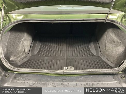 Used 2018 Dodge Challenger SXT w/ Cold Weather Group RWD image 13