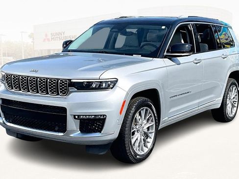 Used 2022 Jeep Grand Cherokee L Summit w/ Luxury Tech Group V image 1