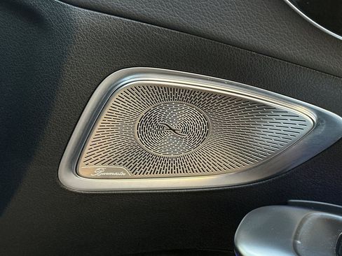 Used 2024 Mercedes-Benz C 300 Sedan image 32