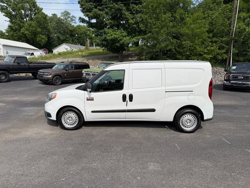 Used 2022 RAM ProMaster City Tradesman FWD image 2
