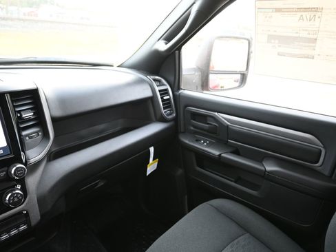 New 2026 RAM 4500 Tradesman w/ Chrome Appearance Group image 25