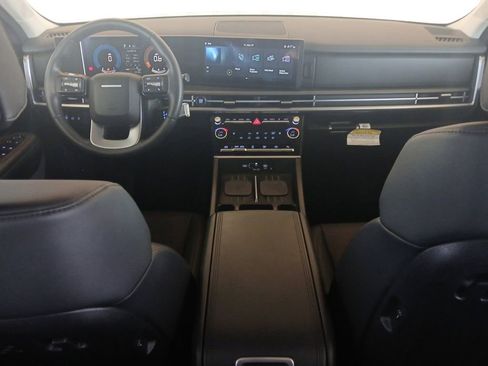 Certified 2025 Hyundai Santa Fe SEL FWD image 10
