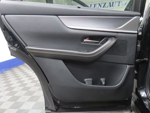 Used 2024 MAZDA CX-90 Plug-In Hybrid w/ Premium Pkg image 48