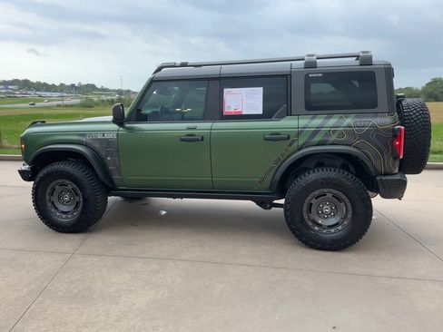 Used 2022 Ford Bronco Everglades image 5
