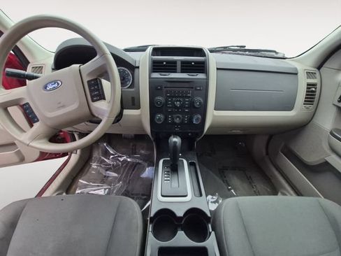 Used 2012 Ford Escape XLS FWD image 10