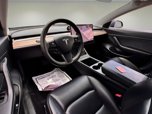Used 2021 Tesla Model 3 RWD image 16