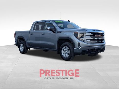 Used 2024 GMC Sierra 1500 SLE image 3