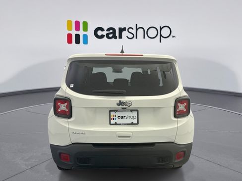 Used 2023 Jeep Renegade Latitude AWD/4WD image 20
