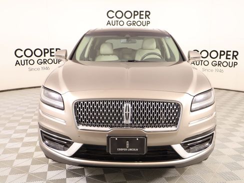 Used 2019 Lincoln Nautilus Reserve image 9