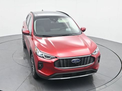 New 2026 Ford Escape SE w/ PHEV Premium Package FWD image 26