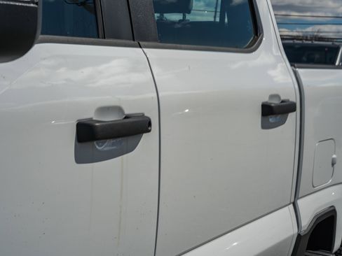 New 2026 Ford F250 XL w/ XL Chrome Package image 17