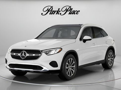 Used 2026 Mercedes-Benz GLC 300 image 37