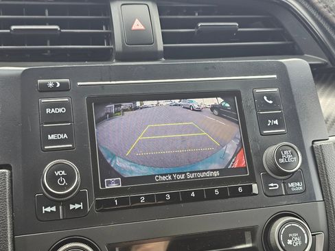 Used 2018 Honda Civic Sport image 7