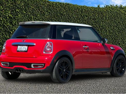Used 2012 MINI Cooper S FWD image 4