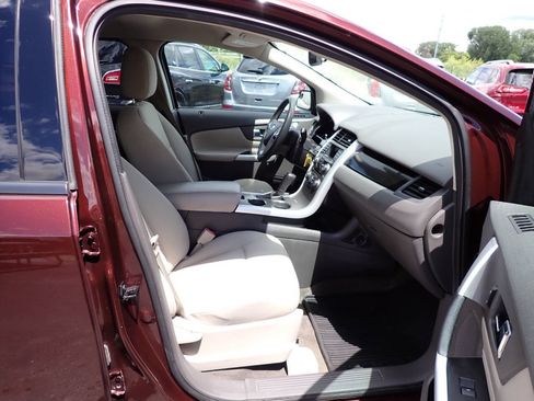 Used 2012 Ford Edge SE FWD image 9