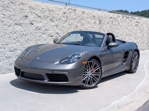 Certified 2022 Porsche 718 Boxster S w/ Premium Package RWD image 1