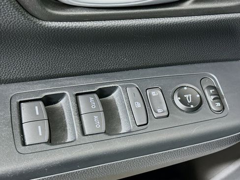 Used 2024 Honda CR-V EX image 15