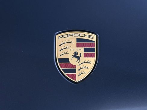 Certified 2025 Porsche Macan 4S Electric image 34