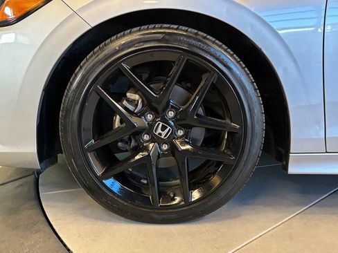 Used 2022 Honda Civic Sport image 25