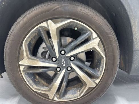 Used 2022 Chevrolet TrailBlazer RS FWD image 11