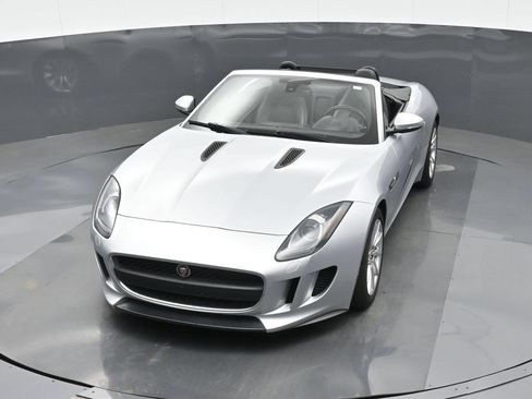 Used 2016 Jaguar F-TYPE Convertible RWD image 33