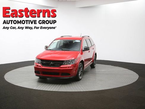 Used 2017 Dodge Journey SE w/ Flexible Seating Group image 54
