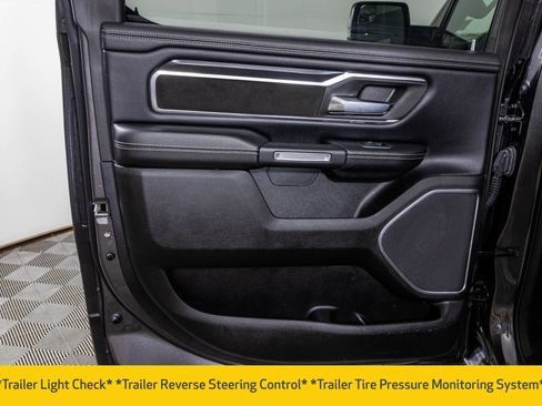 Used 2022 RAM 1500 Laramie AWD/4WD image 46